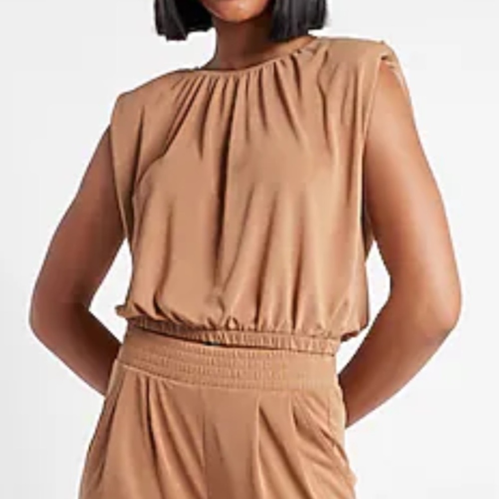 Express Women S Tan Crew Neck Pleated Strong Shoulder Jersey Muscle Tank Top NWT